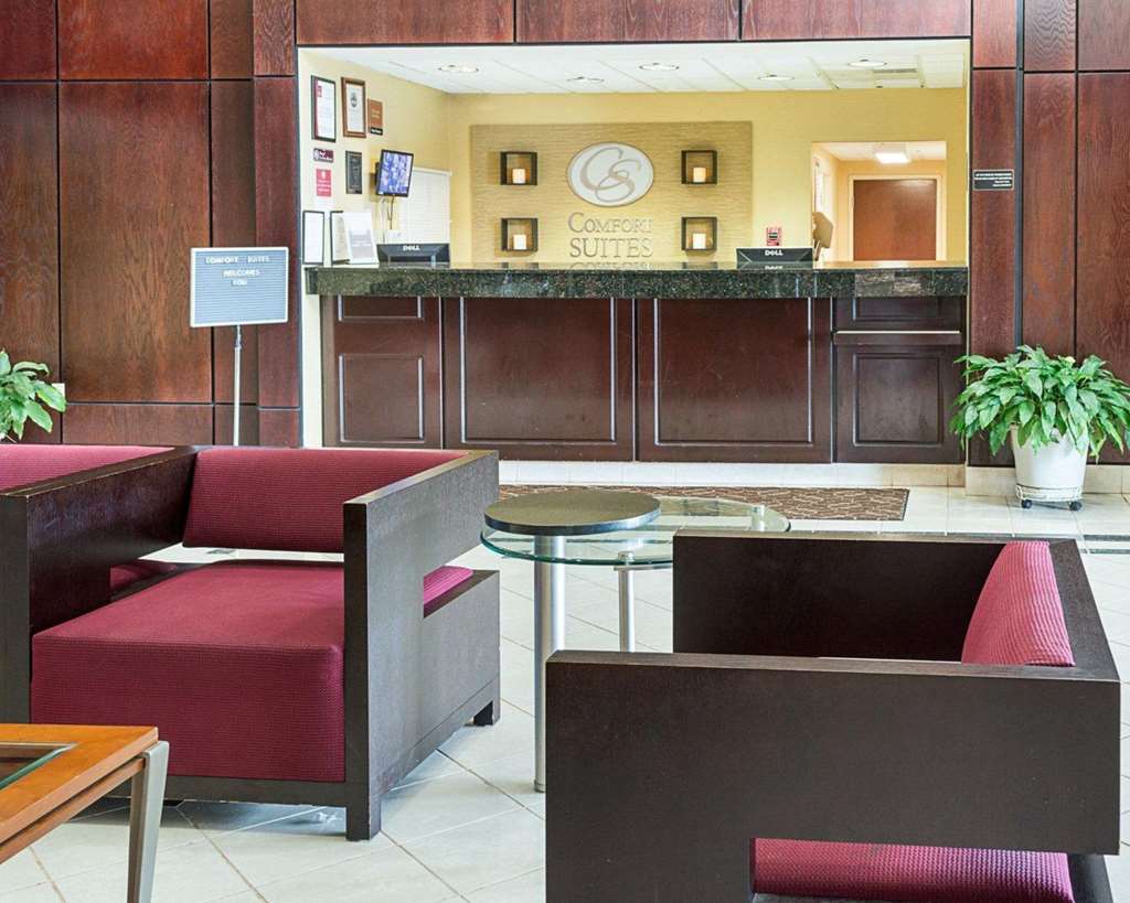 Comfort Suites Southpark Colonial Heights Beltér fotó